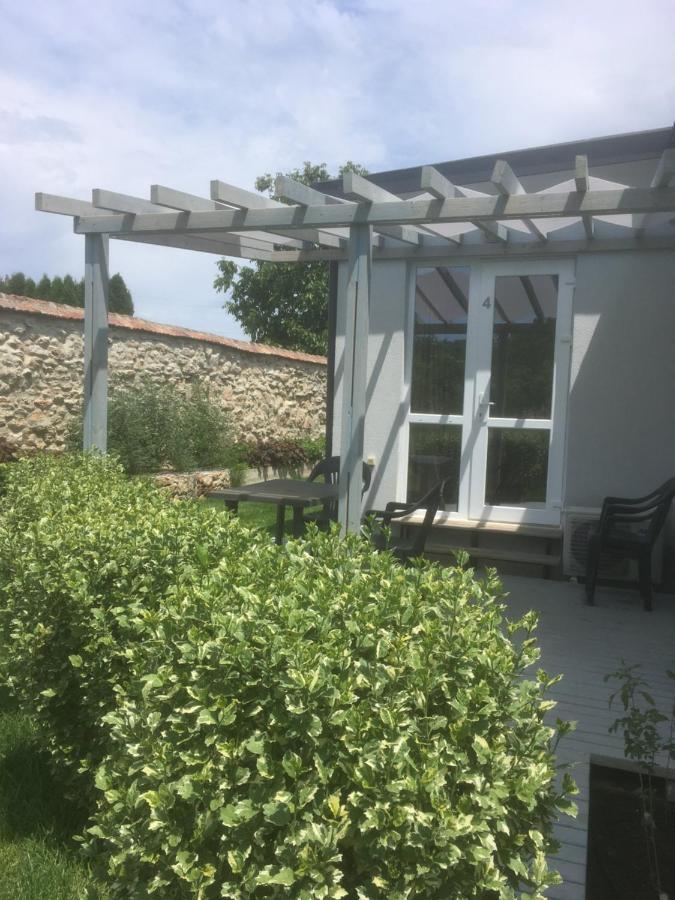 Karia Apartments Shabla Bagian luar foto