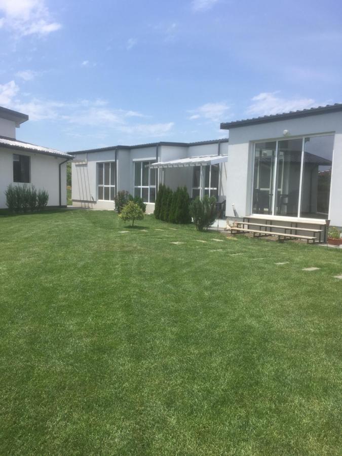 Karia Apartments Shabla Bagian luar foto