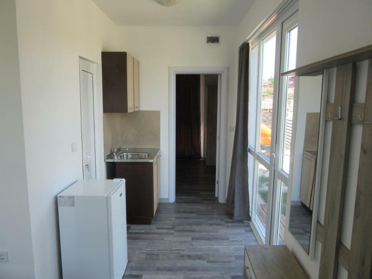 Karia Apartments Shabla Bagian luar foto